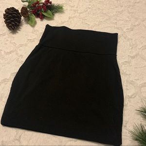 Black Mini Pencil Skirt